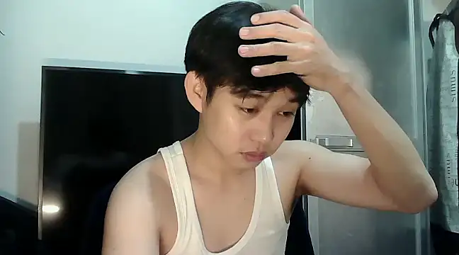 alfonsoasiancutie online show from December 31, 2024, 2:19 am