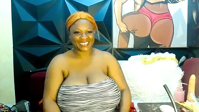Ebonyfancyface online show from April 15, 2026, 7:15 am