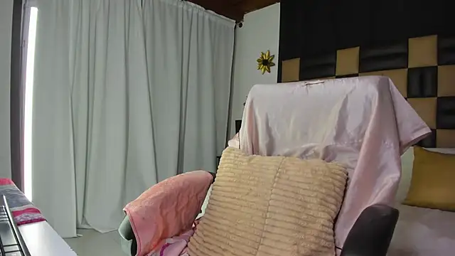 BarbieKano online show from November 9, 2025, 10:41 pm