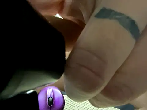 Snapshot of WhiteChocalate_69 chatting on October 26, 2025, 7:42 pm WhiteChocalate 69 online show from October 26, 2025, 7:42 pm