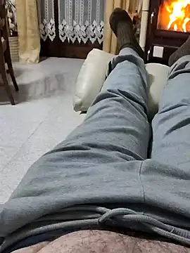 Snapshot of manuel9428 chatting on February 5, 2025, 8:57 pm manuel9428 online show from February 5, 2025, 8:57 pm