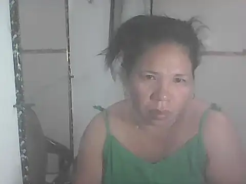 hotwet mama4uxx online show from January 26, 2025, 11:29 pm