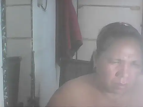 Snapshot of hotwet_mama4uxx chatting on November 14, 2025, 8:02 am hotwet mama4uxx online show from November 14, 2025, 8:02 am