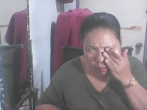 Snapshot of hotwet_mama4uxx chatting on January 11, 2026, 10:48 pm hotwet mama4uxx online show from January 11, 2026, 10:48 pm