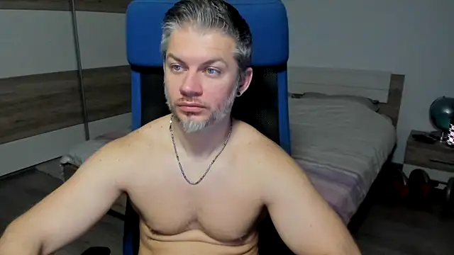 RobbyShawz online show from February 3, 2025, 10:03 am