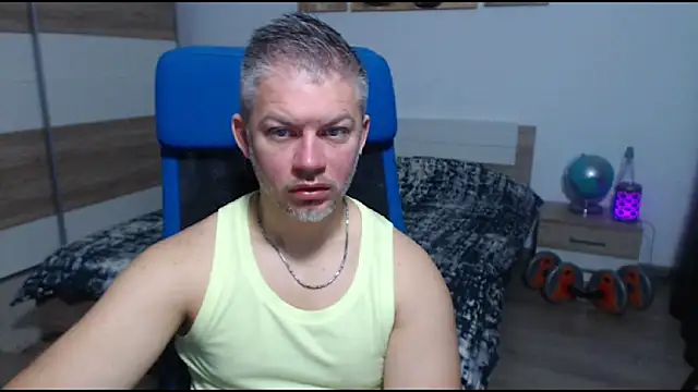 RobbyShawz online show from October 29, 2025, 5:42 am