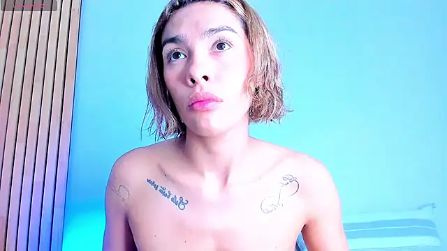 mia-reeves online show from March 4, 2025, 7:54 pm