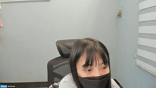 Ayase momo online show from January 5, 2025, 3:13 pm
