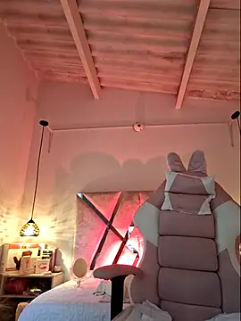 MariaPau 83 online show from November 3, 2025, 6:20 pm