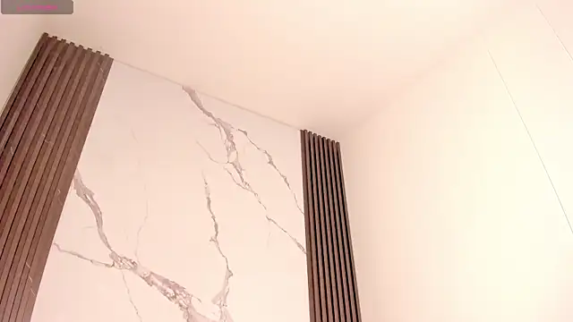 Rianamanson online show from November 14, 2025, 6:01 am