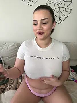 Snapshot of Celinaax chatting on March 6, 2025, 7:32 pm Celinaax online show from March 6, 2025, 7:32 pm