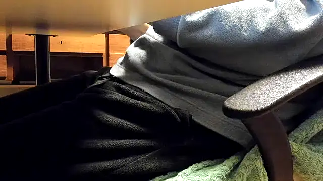 leccaleccafiga online show from February 22, 2026, 5:44 pm