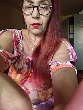 Snapshot of Chriss_Tinaa chatting on July 22, 2026, 4:04 am Chriss Tinaa online show from July 22, 2026, 4:04 am