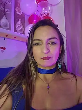 marilyn love6969 online show from February 19, 2026, 12:01 pm