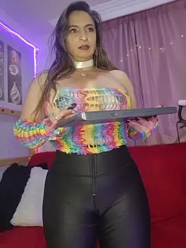 marilyn love6969 online show from March 13, 2026, 1:07 pm