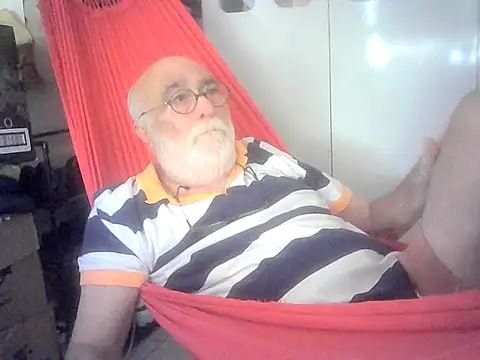 paturi01 online show from October 30, 2025, 4:41 pm