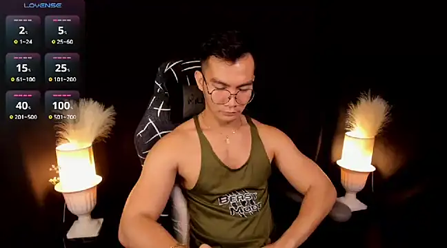 Snapshot of 000batman000 chatting on March 14, 2025, 3:59 am 000batman000 online show from March 14, 2025, 3:59 am