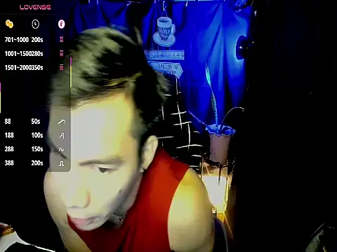 Snapshot of 000batman000 chatting on February 20, 2026, 2:19 am 000batman000 online show from February 20, 2026, 2:19 am