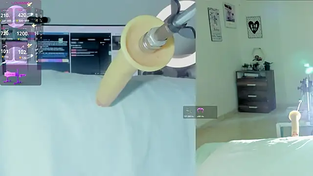 Snapshot of sofi_velez chatting on March 3, 2026, 5:08 pm sofi velez online show from March 3, 2026, 5:08 pm