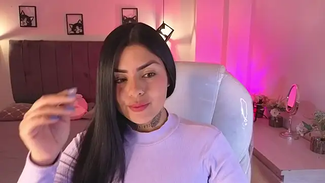 Snapshot of Catalinaa_martinez chatting on November 6, 2025, 3:07 am Catalinaa martinez online show from November 6, 2025, 3:07 am