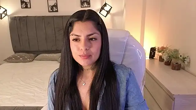 Snapshot of Catalinaa_martinez chatting on November 22, 2025, 3:49 am Catalinaa martinez online show from November 22, 2025, 3:49 am