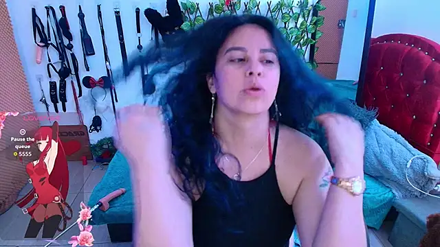 elektra 32 online show from October 10, 2025, 4:44 am