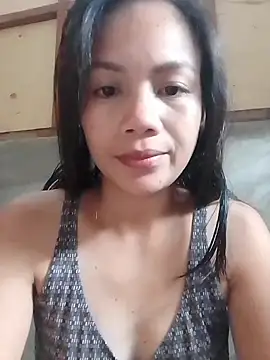 Snapshot of candy_baby1200 chatting on January 5, 2025, 2:17 am candy baby1200 online show from January 5, 2025, 2:17 am