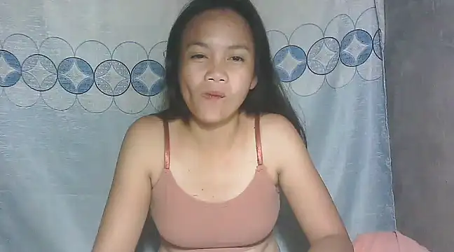 Snapshot of candy_baby1200 chatting on March 15, 2025, 1:29 pm candy baby1200 online show from March 15, 2025, 1:29 pm