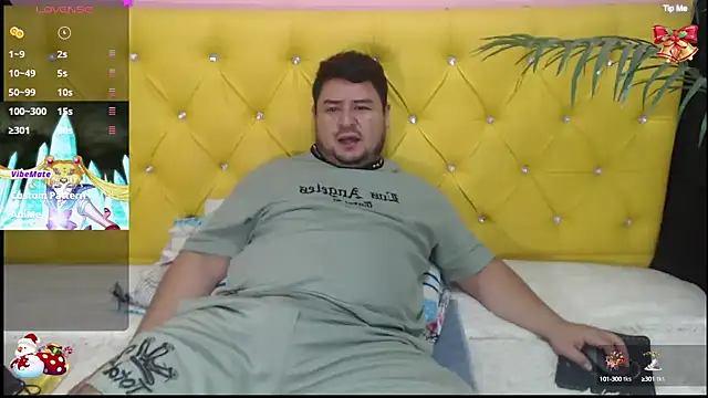 oso dirty  online show from December 13, 2024, 5:32 pm