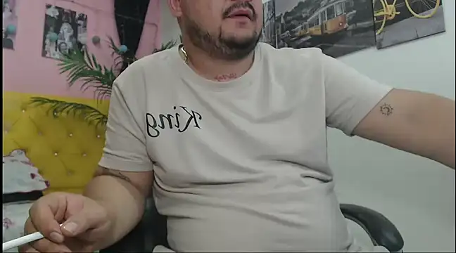 oso dirty  online show from December 23, 2024, 5:43 pm