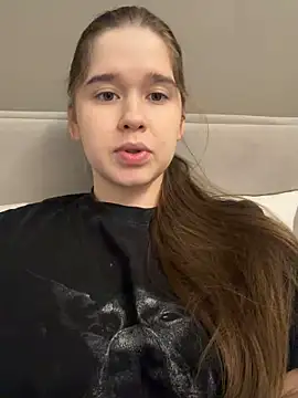 HornyGirlH online show from February 18, 2026, 2:07 am