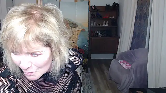 SindeeDix online show from February 24, 2026, 10:52 pm