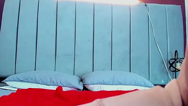 Snapshot of moxa_hot chatting on December 26, 2024, 5:08 pm moxa hot online show from December 26, 2024, 5:08 pm