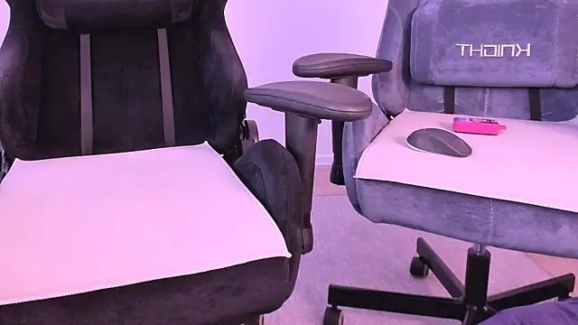 hotblonds online show from January 25, 2025, 7:17 am