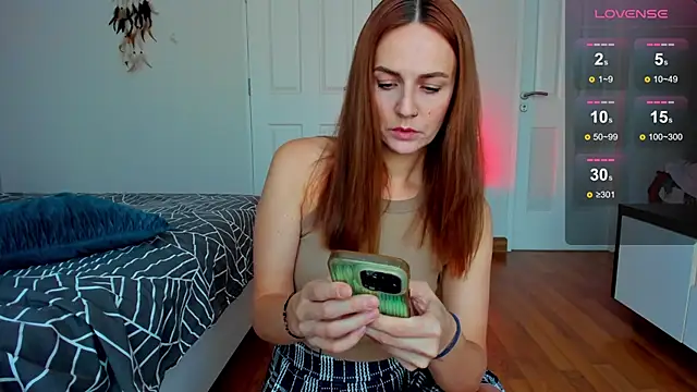 BritneyHall online show from January 3, 2025, 10:09 am