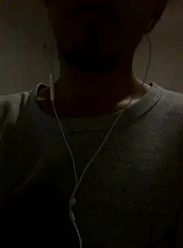 landy20cm online show from February 6, 2025, 3:48 am