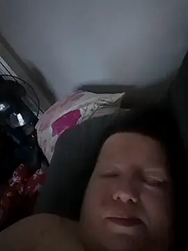 sub1981 online show from December 14, 2025, 2:44 pm