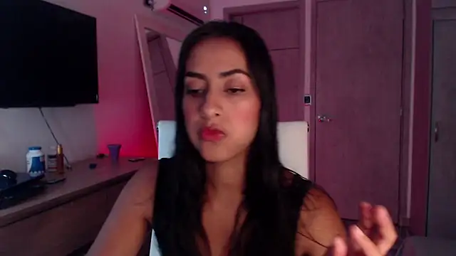 Brown skin11 online show from October 7, 2025, 10:07 pm