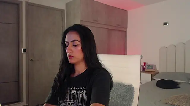 Brown skin11 online show from January 6, 2026, 9:07 pm