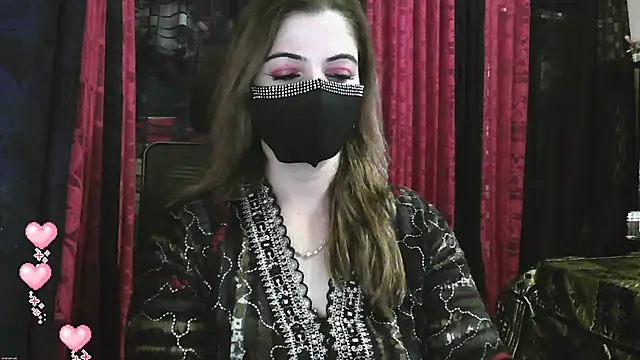 Cute Sonii online show from September 9, 2025, 1:43 pm