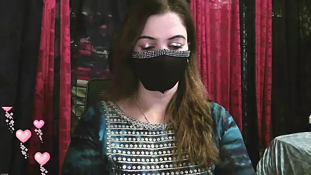 Cute Sonii online show from November 3, 2025, 12:39 pm