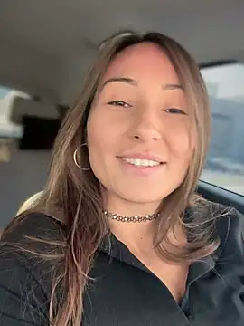 Snapshot of YOUR-KARINA chatting on December 25, 2024, 9:34 am YOUR-KARINA online show from December 25, 2024, 9:34 am