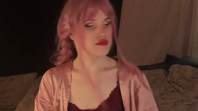 EffieMinki online show from December 18, 2024, 7:41 pm