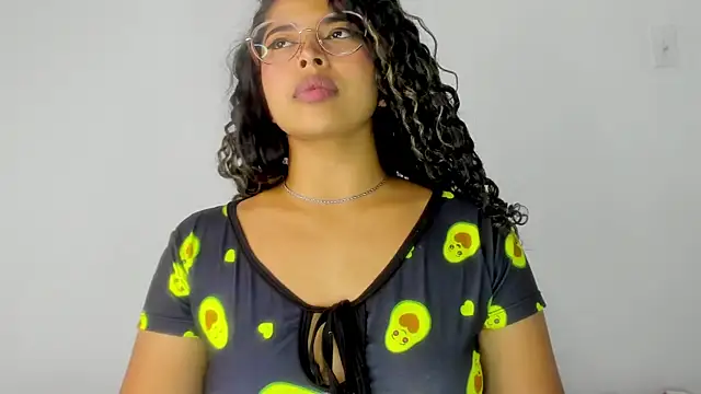 moana taylor online show from March 18, 2025, 11:09 pm