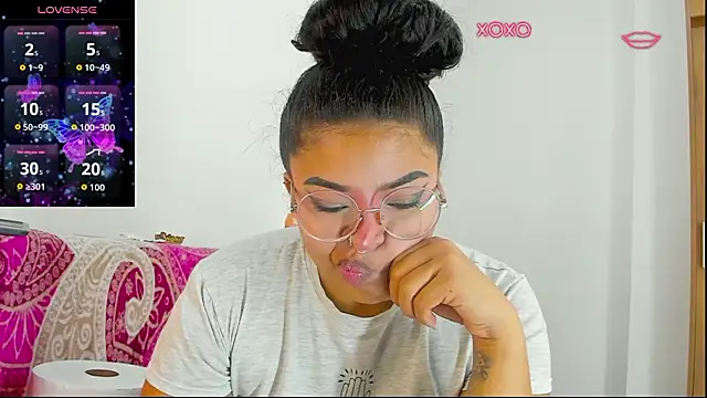 moana taylor online show from March 27, 2026, 7:13 pm