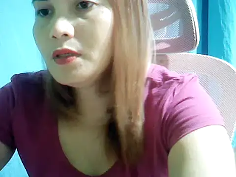 ashlylove25 online show from March 7, 2026, 2:25 pm