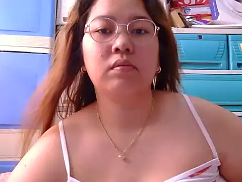 Boobsiemarie online show from April 12, 2026, 12:59 am