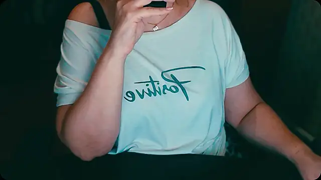 AlisaHot55 online show from September 18, 2025, 11:23 am