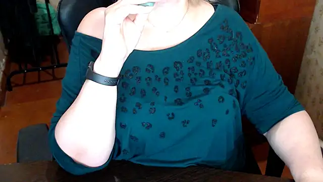 AlisaHot55 online show from May 27, 2026, 11:29 am