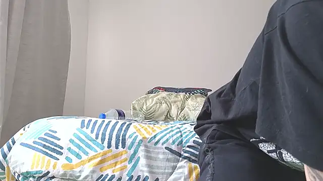 Snapshot of MattxFeet chatting on March 18, 2026, 5:49 pm MattxFeet online show from March 18, 2026, 5:49 pm